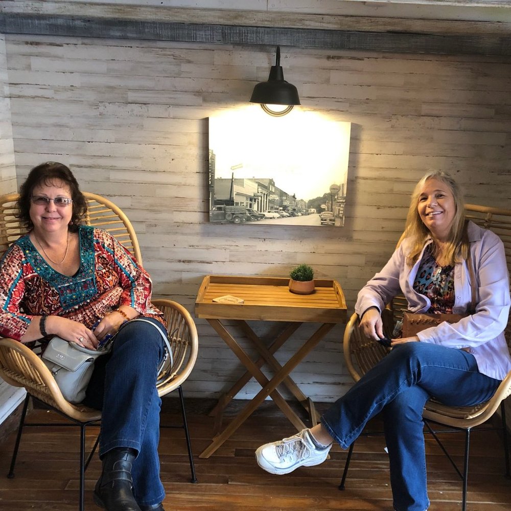 Meet your Posher, JeAnne Art
